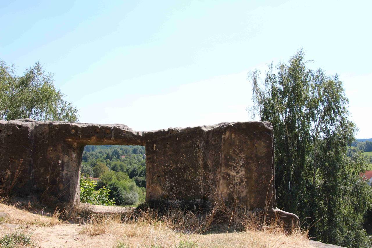 Ubytovaci Hostinec Na Skalach Budislav  Bagian luar foto